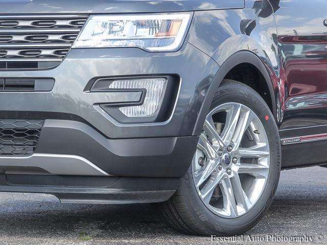Ford Explorer 2017 photo 2